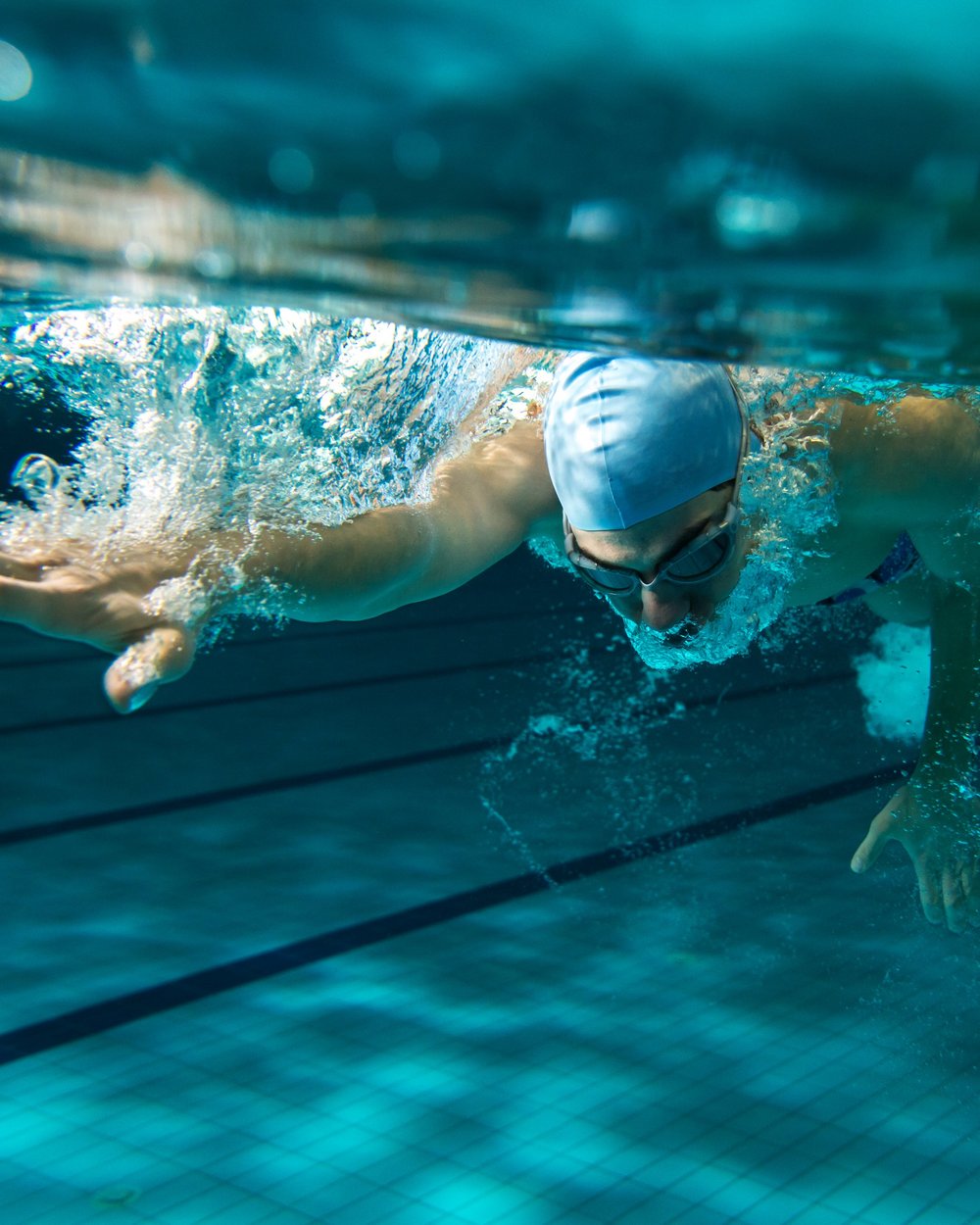 Schwimmer im Sportbecken